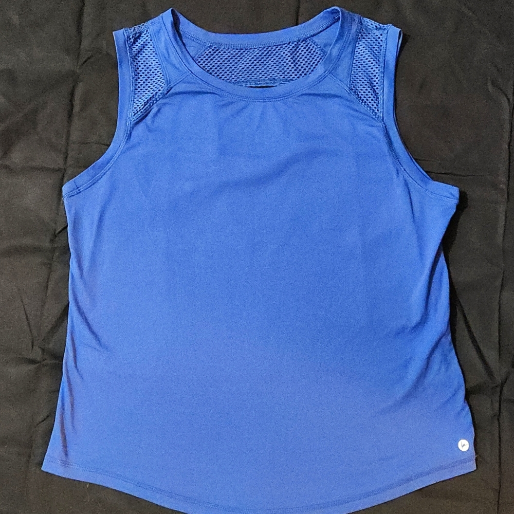 Large Athletic Top